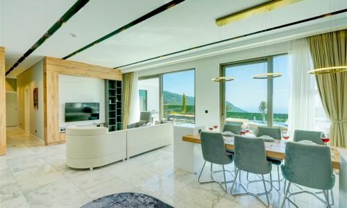 Villa Pluto 1 — 11