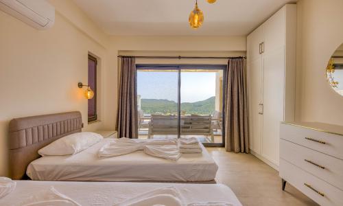 Villa Poeta — 43