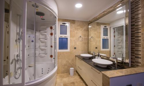 Villa SÜPER BOSS 2 — 72