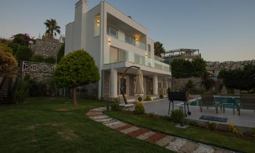 Villa SÜPER BOSS 2 — 11