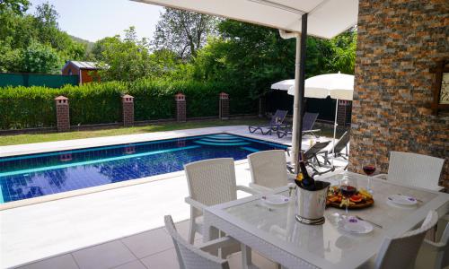 Villa Poyel 1 — 9