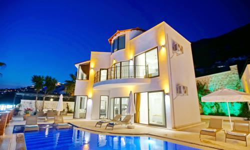 Villa Quinn — 3
