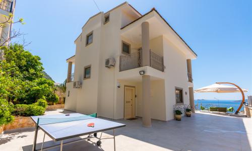 Villa Quzey — 4