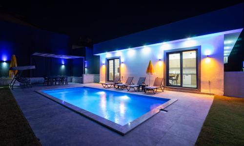 Villa Ramos — 16