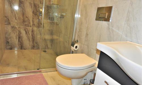 Villa Rayna — 48