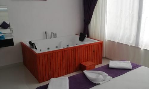 Villa Rayna — 30