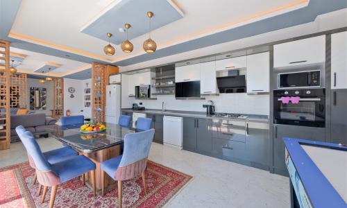 Villa Renk — 43