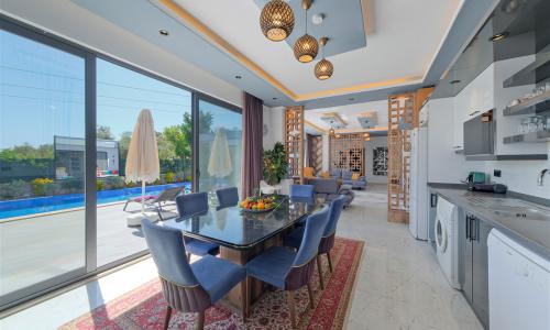 Villa Renk — 44