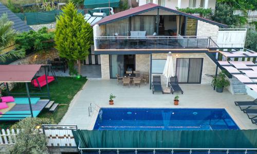 Villa Reyhan — 12