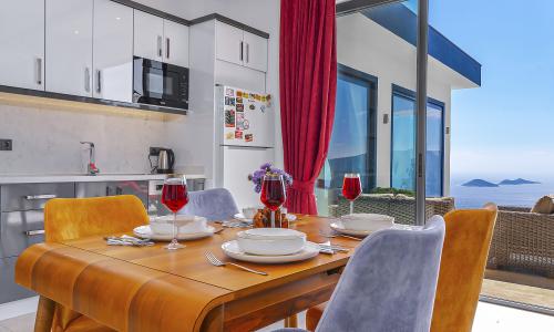 Villa Rima — 37