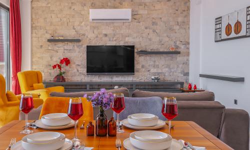 Villa Rima — 41