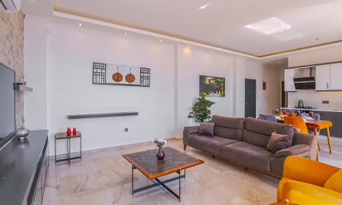 Villa Rima — 42