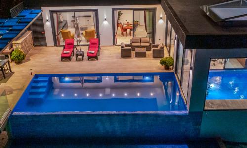 Villa Rima — 10