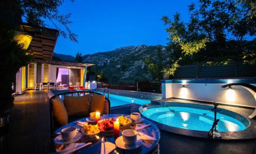 Villa Rixsos — 4
