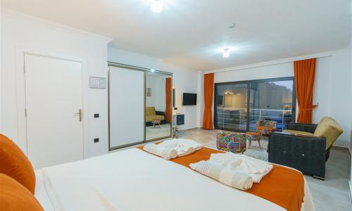 Villa Rojin — 51