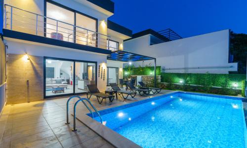 Villa Rojin — 15