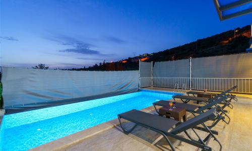 Villa Rojin — 22