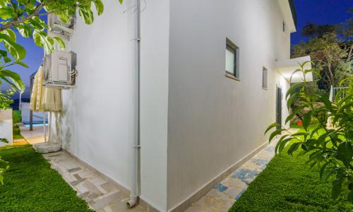 Villa Rojin — 73