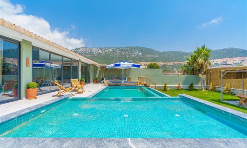 Villa Stay 2 — 3