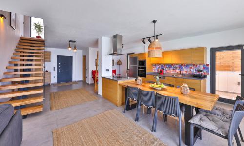 Villa Rosso — 19