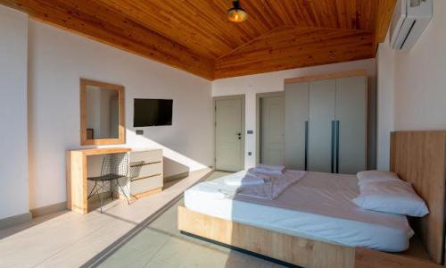 Villa Rota 1 Faralya — 52