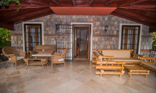 Villa Rota 3 — 9