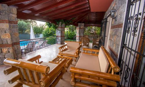 Villa Rota 3 — 8