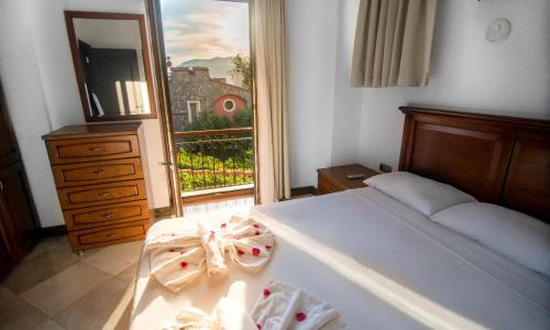 Villa Rota 3 — 25