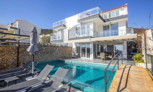 Villa Royal 1 — 4