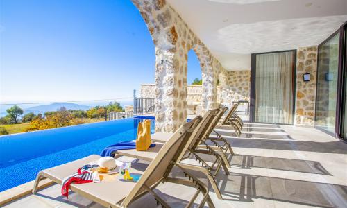 Villa Royal 3 — 32