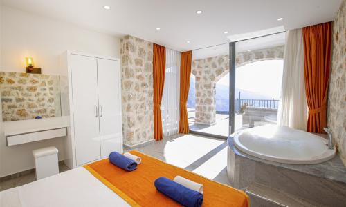 Villa Royal 3 — 22