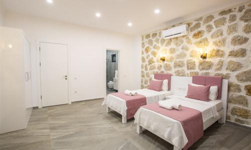 Villa Royal 3 — 16
