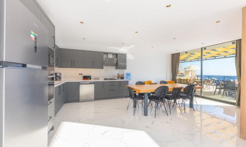 Villa Royal Falcon — 18