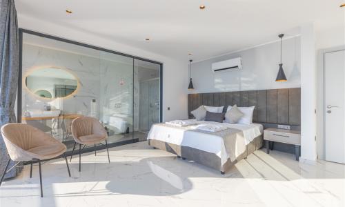 Villa Royal Falcon — 58