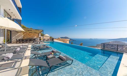Villa Royal Falcon — 3