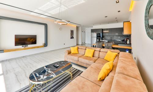 Villa Royal Romeo — 6