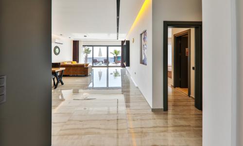 Villa Royal Romeo — 25