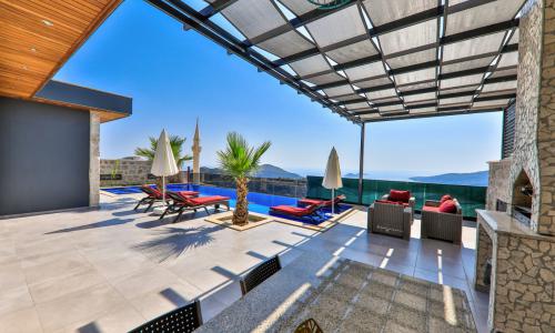 Villa Royal Romeo — 2