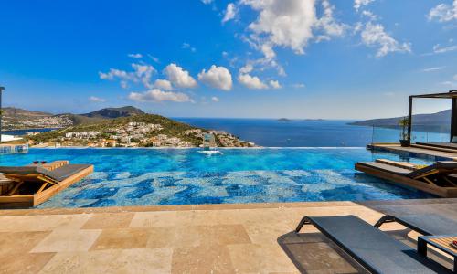 Villa Royal Life — 9