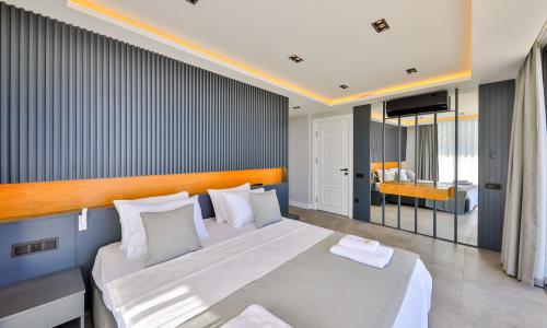 Villa Royal Life — 73