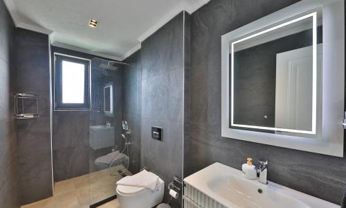 Villa Royal Life — 118
