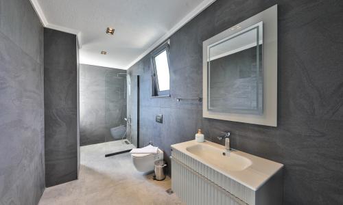 Villa Royal Life — 119