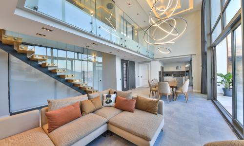 Villa Royal Life — 65