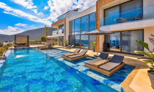 Villa Royal Life — 3