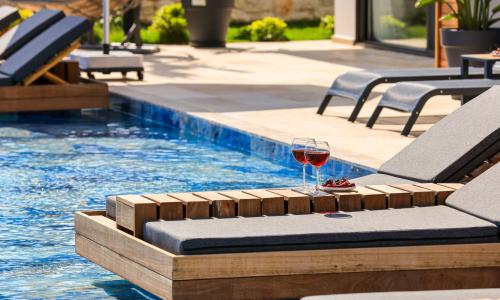 Villa Royal Life — 35