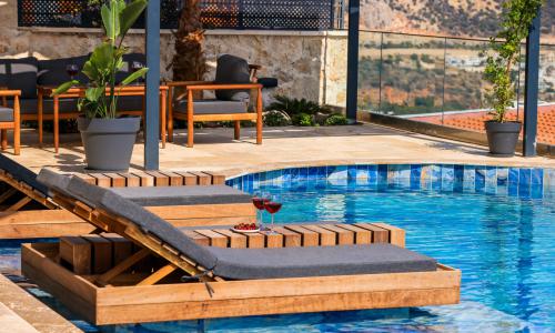 Villa Royal Life — 54