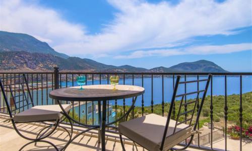 Villa Sarafin — 18