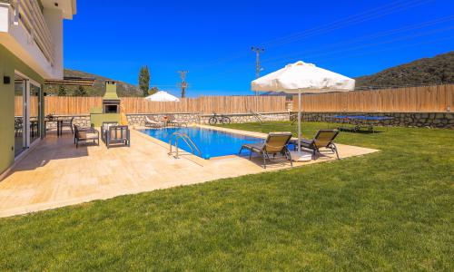 Villa Safter — 17