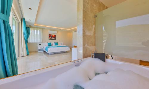 Villa Safter — 53