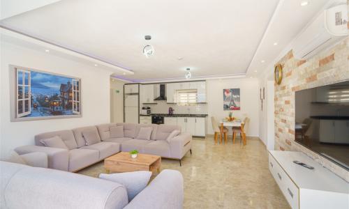 Villa Saha — 17